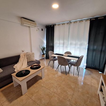 Beautiful New One Bedroom Apartament In Бенидорм Экстерьер фото