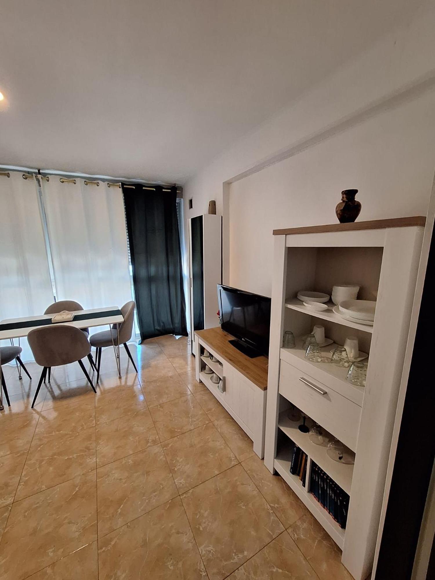 Beautiful New One Bedroom Apartament In Бенидорм Экстерьер фото